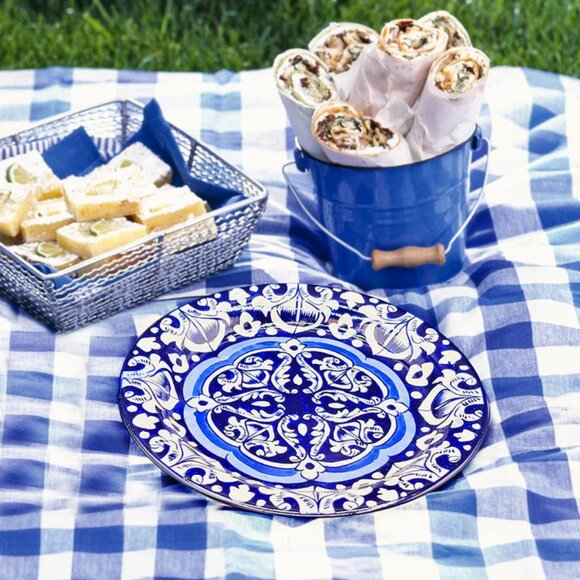 Blue Pottery - Plates - Picture 1 of 9